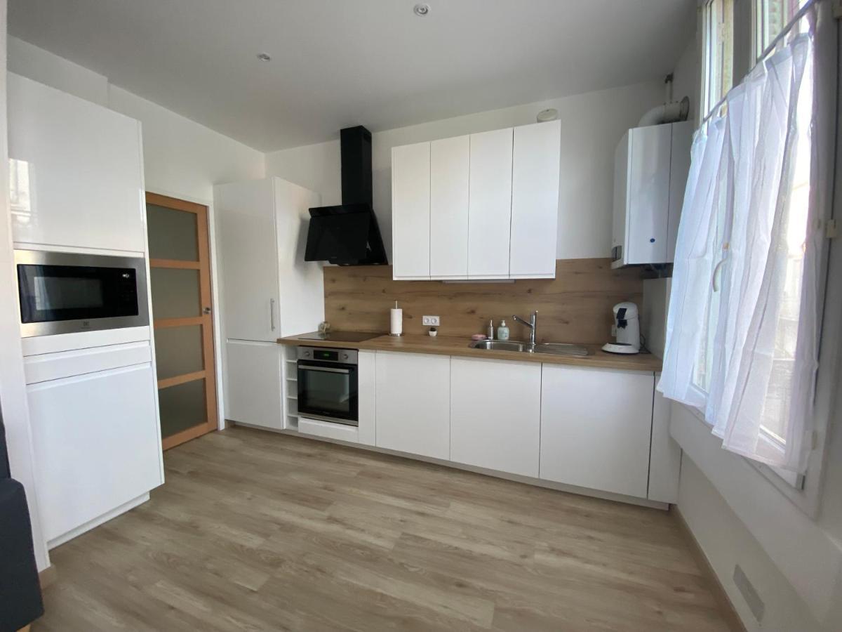 Appartement Luxueux Renove Avec Balcon & Garage Труа Экстерьер фото